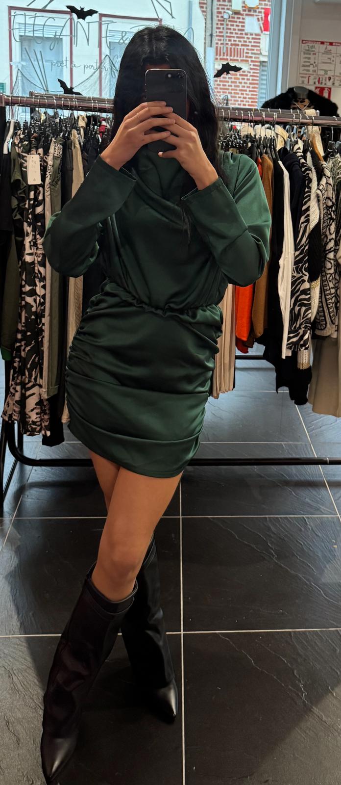 Robe courte plissé